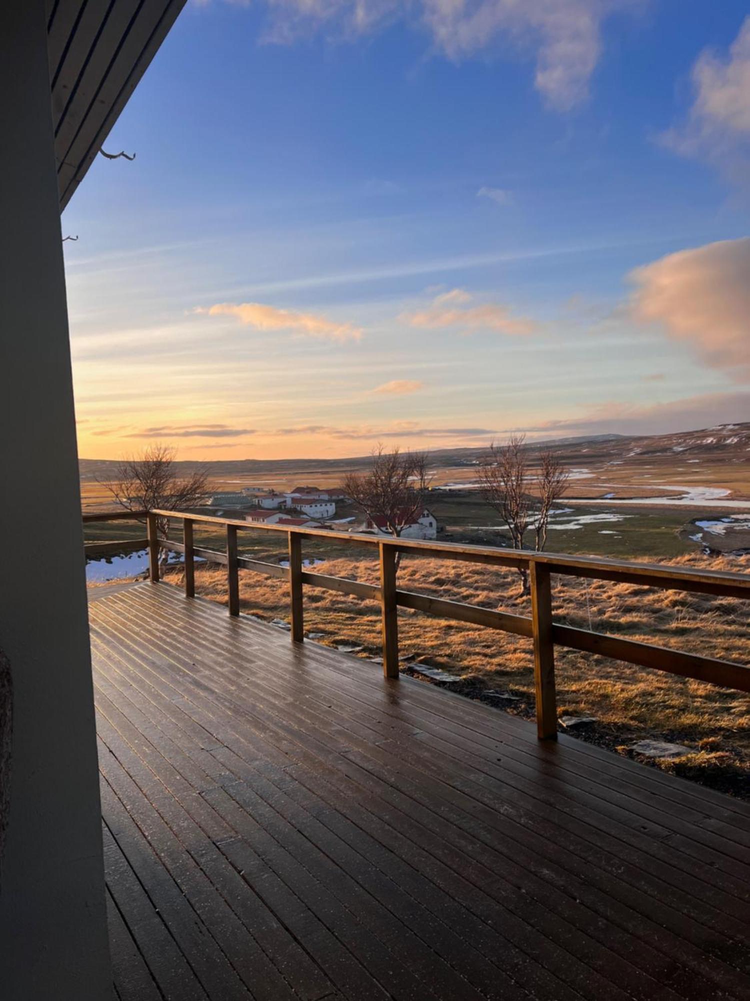 Stora-Asgeirsa Horse Farm Stay Vithigerthi Bagian luar foto
